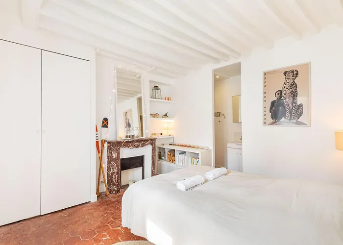 Guestready - Superb Haven Of Peace In Marais Apartment Paris
